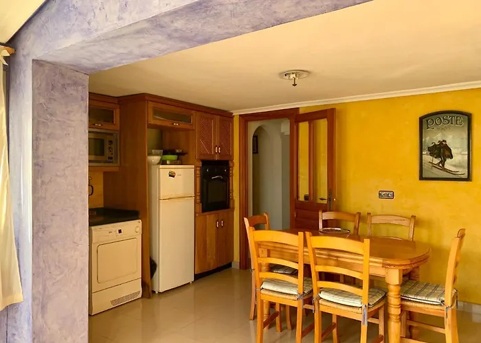 5 Con Piscina Y Jardin